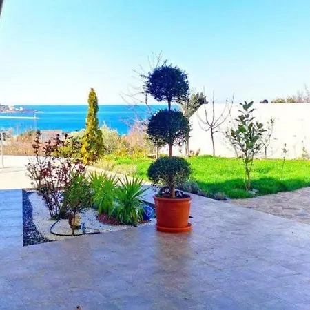 Apartments For The Elite! Only For Guests From Russia! דירה איסטמבול